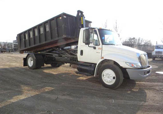 Semi Truck with Hook & Roll Dump Bed